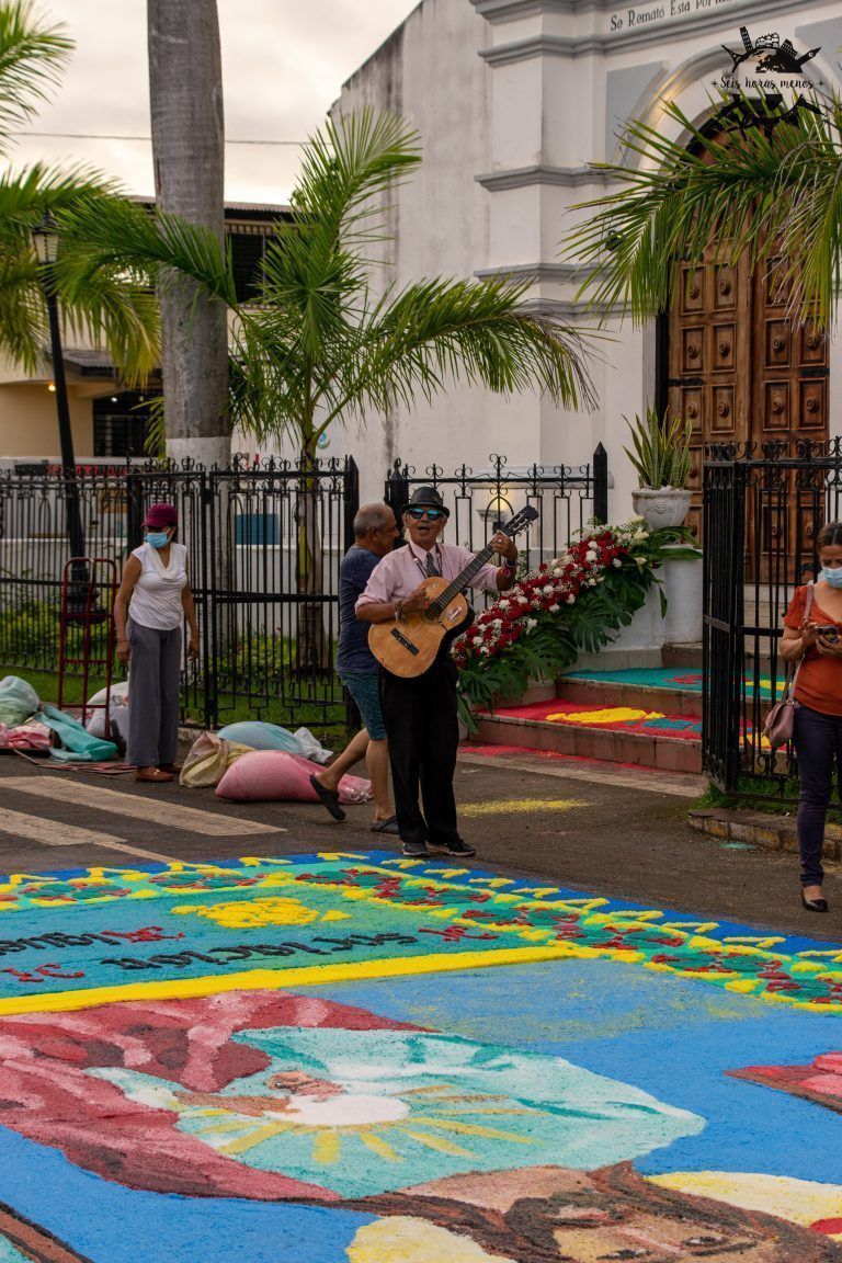 Corpus Christi en La Villa de Los Santos - Seis Horas Menos