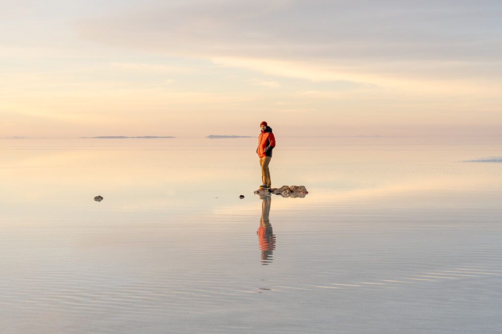 Amanecer en el Salar de Uyuni, Bolivia
