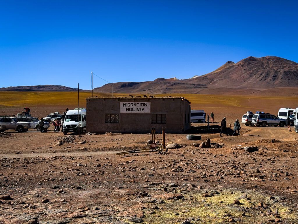 Cómo cruzar de Bolivia a Perú por el Paso Fronterizo Kasani
