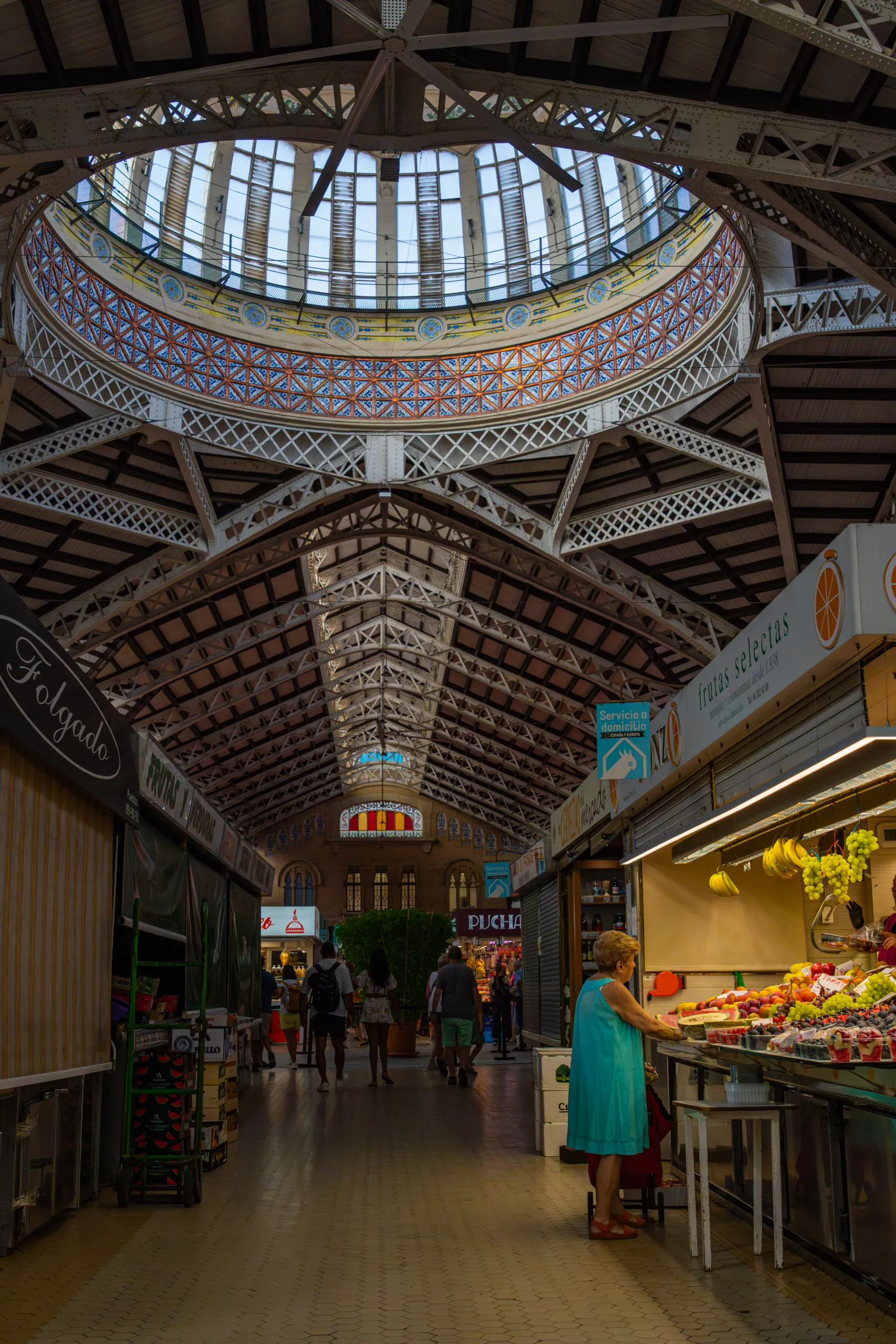Interior del Mercado Central de València